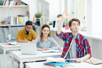 How to embed a form on a Thinkific page How to embed a form on a Thinkific page