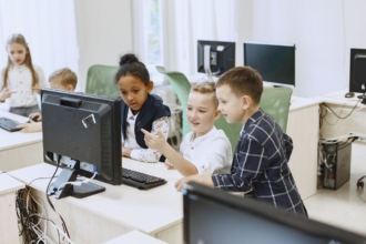 How to become a paperless school How to become a paperless school