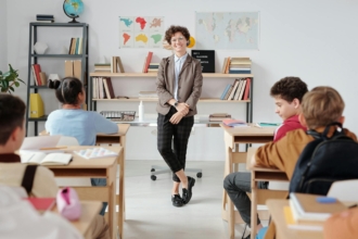How to make a class app How to make a class app