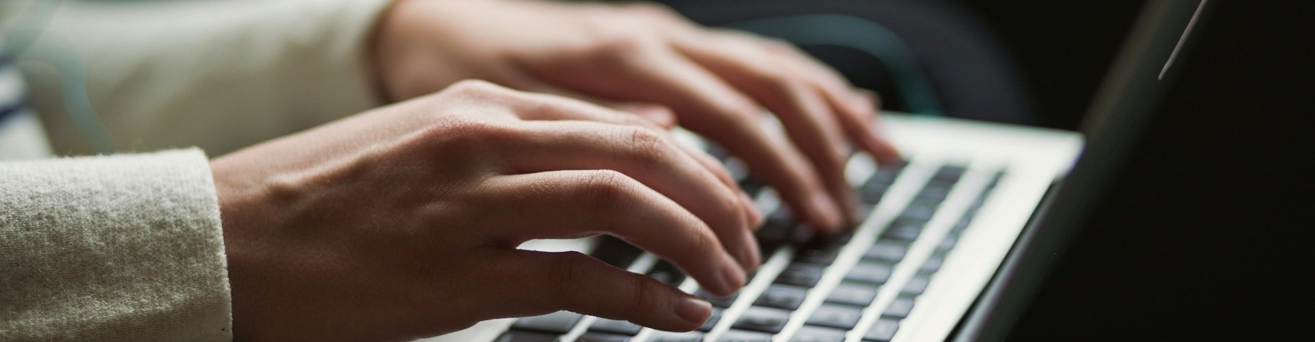 Tidio vs Zendesk: Which customer support tool is best?